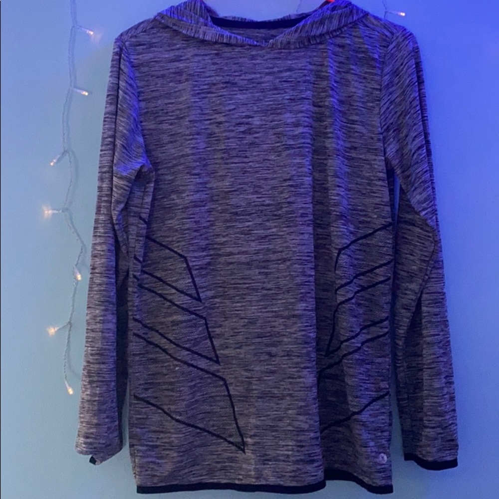 Grey workout sweatshirt